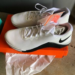 Men’s Nike Metcon 5 BRAND NEW Size 12